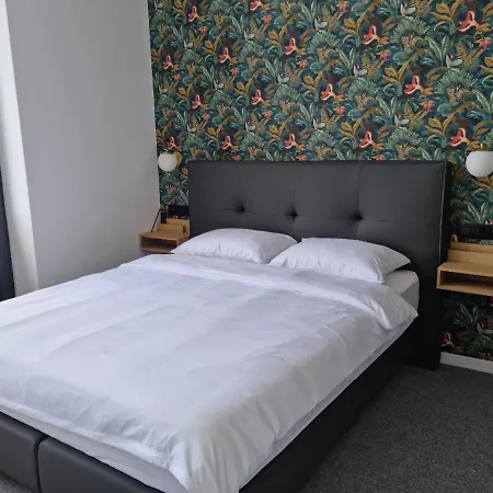 Pensjonat Bed Cauchy 3*