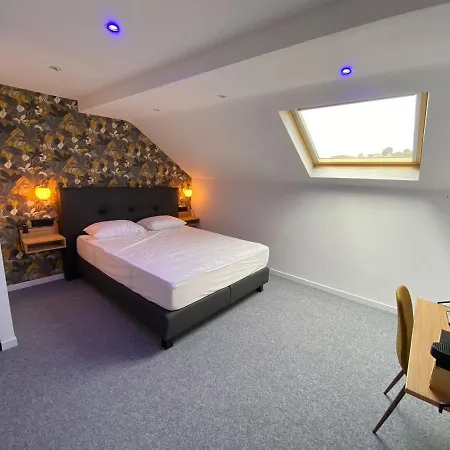 Πανσιόν Bed Cauchy