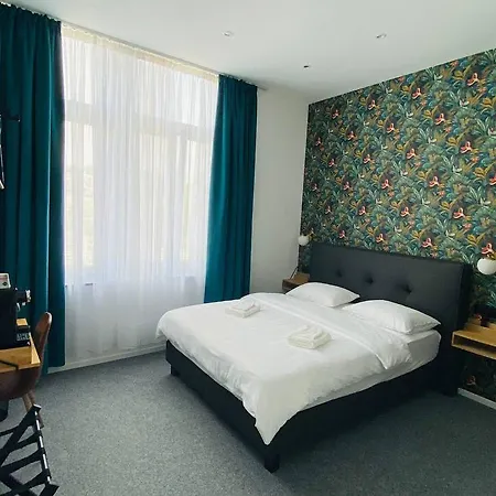 Bed Cauchy Πανσιόν Ναμούρ